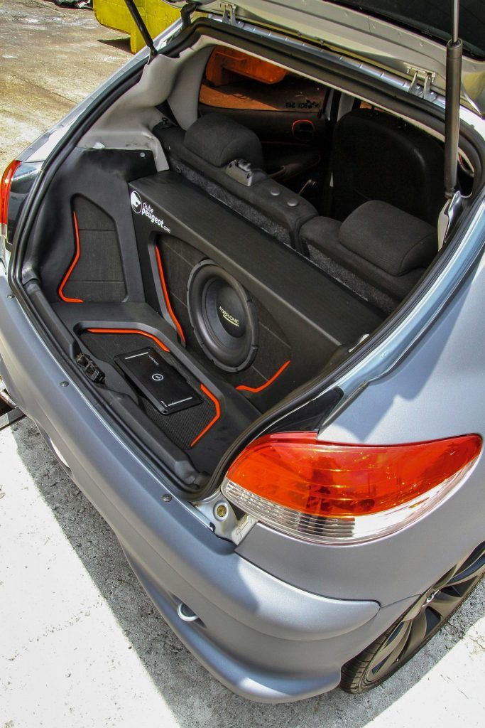 PEUGEOT 206 2003 - MÃOS NA RODA - Revista Car Stereo.jpeg